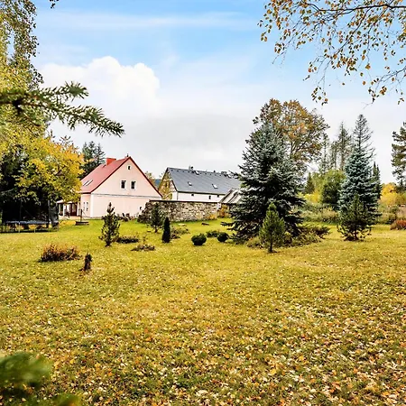 Holiday home Cottage Prameny *